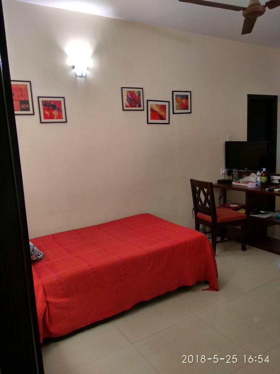 Red Arrow Residency Hotel Kolkata Bagian luar foto